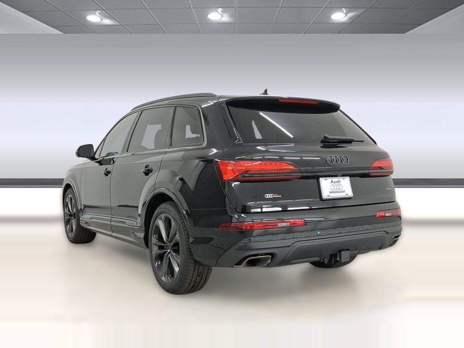 Used 2026 Audi Q7 3.0T Premium Plus w/ Premium Plus Package AWD/4WD image 3