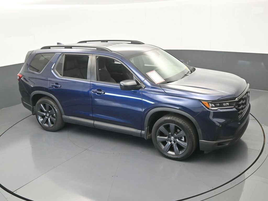 Used 2025 Honda Pilot Sport image 67