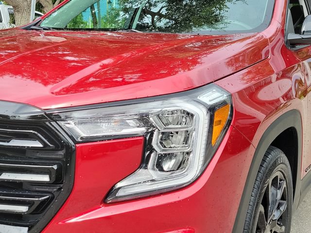 Certified 2023 GMC Terrain SLE w/ Driver Convenience Package FWD image 10