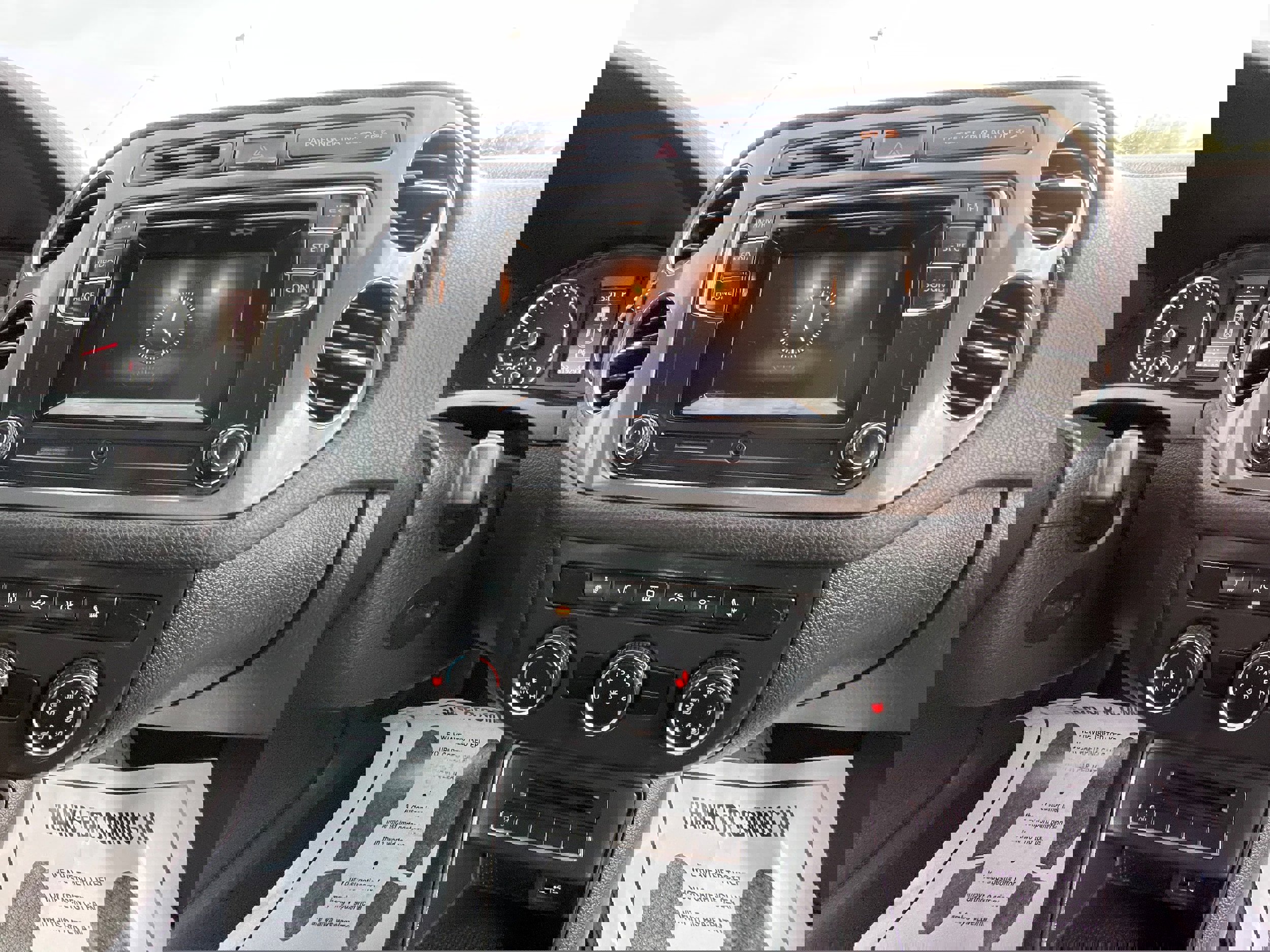 Used 2016 Volkswagen Tiguan S image 20