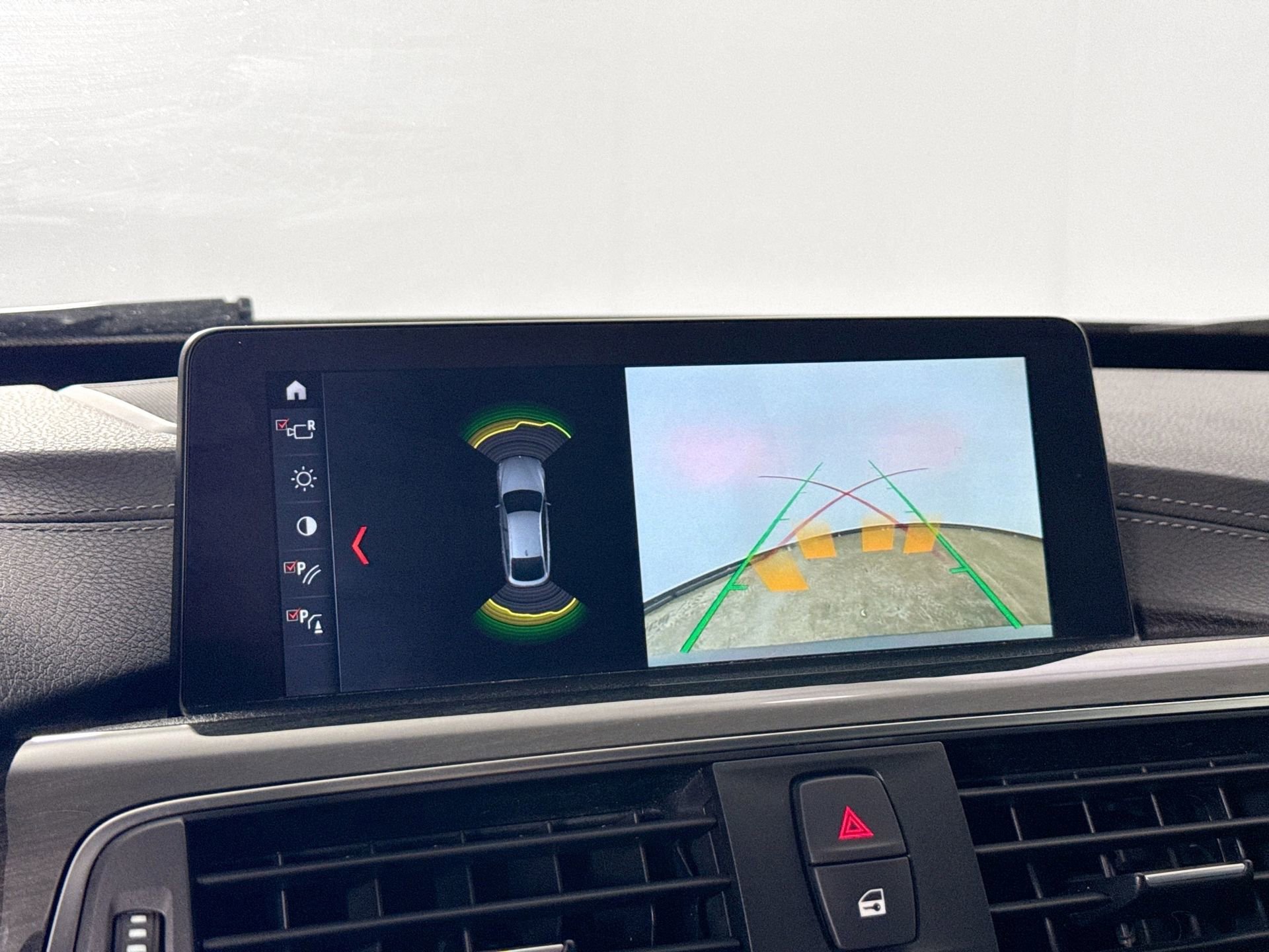 Used 2018 BMW 330i Gran Turismo xDrive w/ Premium Package image 36