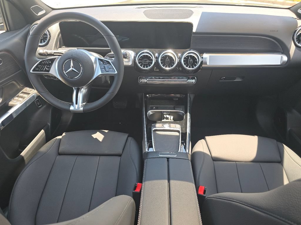 New 2026 Mercedes-Benz GLB 250 4MATIC image 21