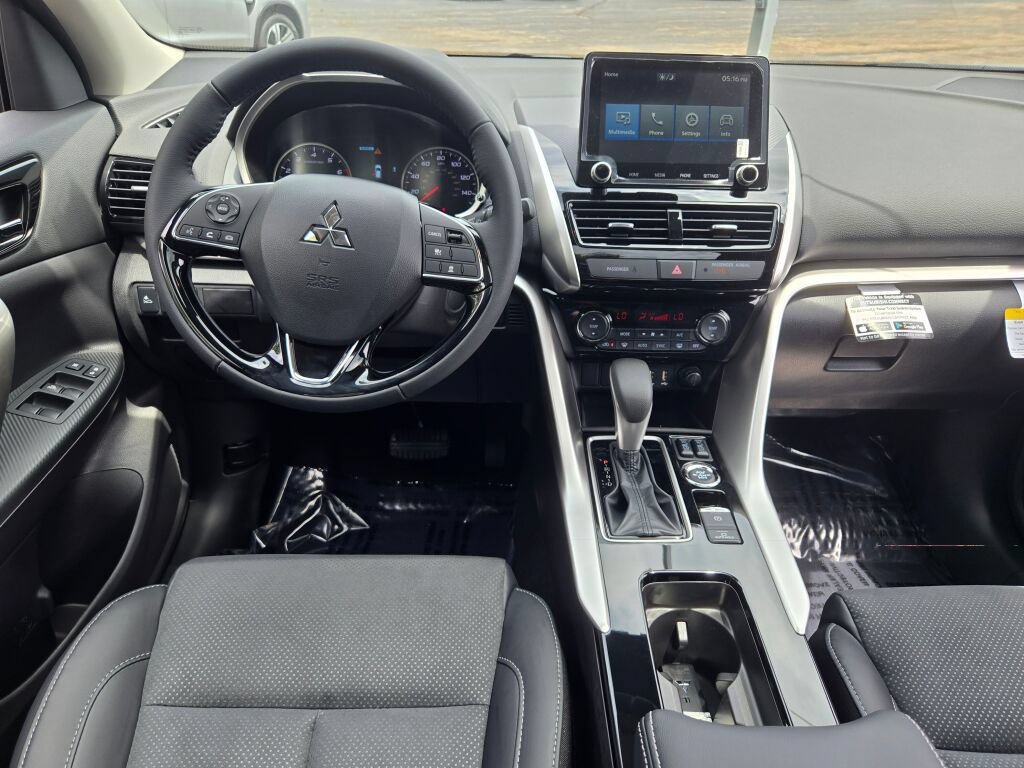 New 2026 Mitsubishi Eclipse Cross SE AWD/4WD image 15