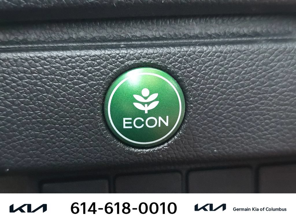 Used 2018 Honda Fit Sport image 31