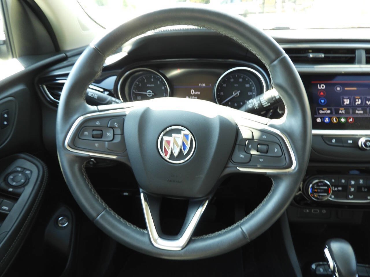 Used 2023 Buick Encore GX Select w/ Sport Touring Package AWD/4WD image 18