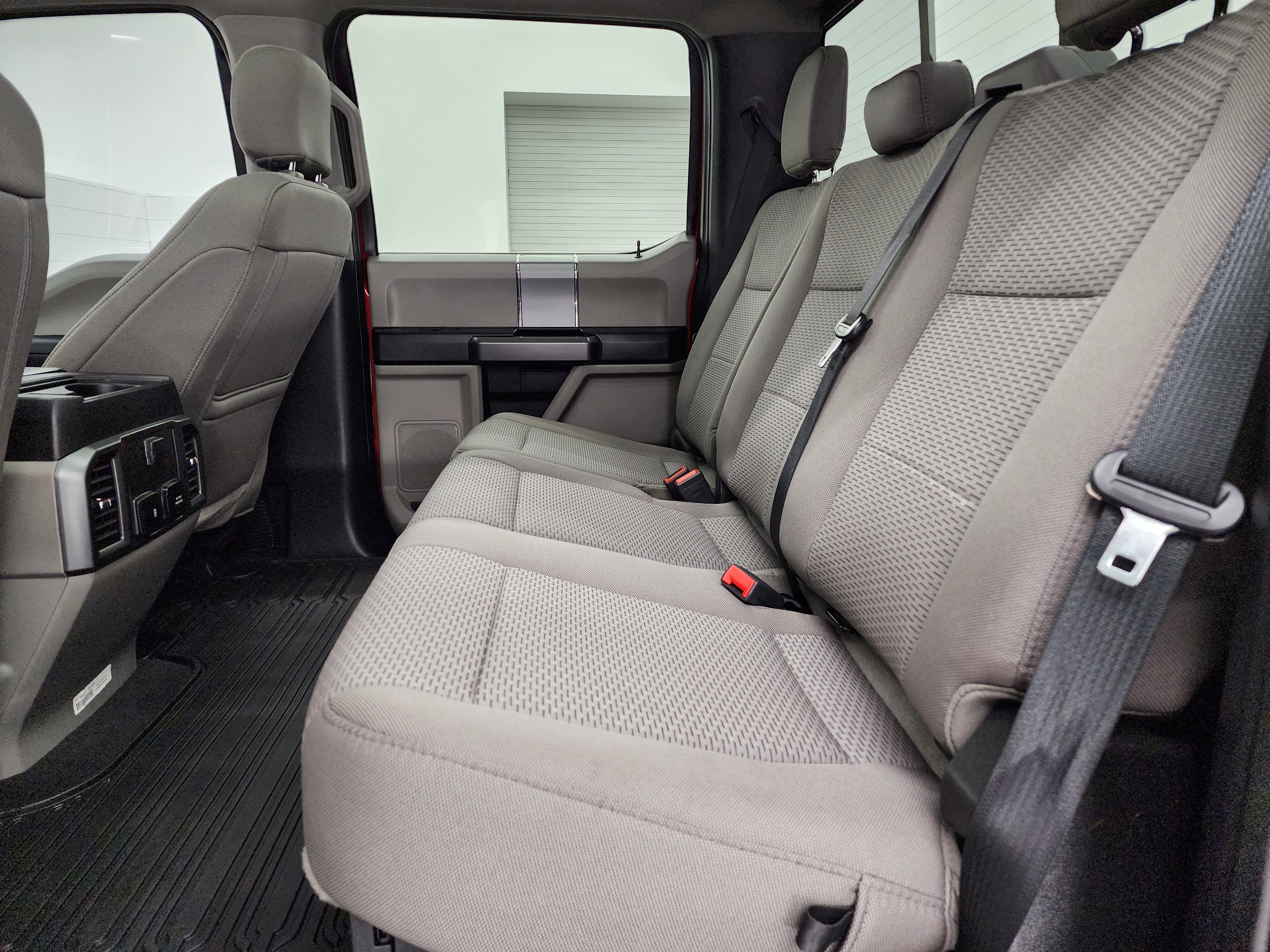 Used 2021 Ford F250 XLT w/ XLT Premium Package image 9