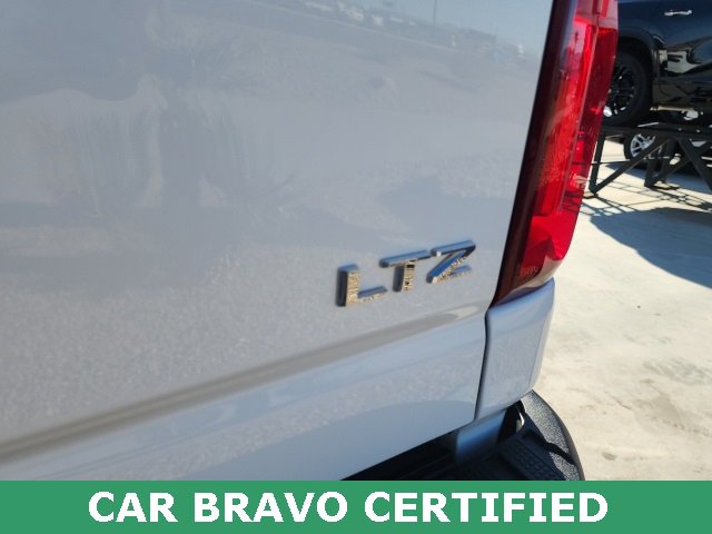 Certified 2021 Chevrolet Silverado 2500 LTZ w/ LTZ Premium Package image 19