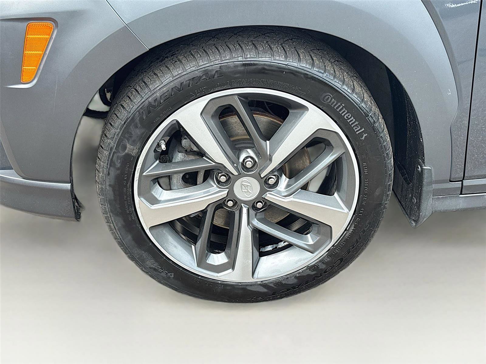 Used 2020 Hyundai Kona Limited AWD/4WD image 31