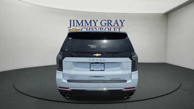 New 2026 Chevrolet Tahoe Premier w/ Sun And Tow Package AWD/4WD image 4