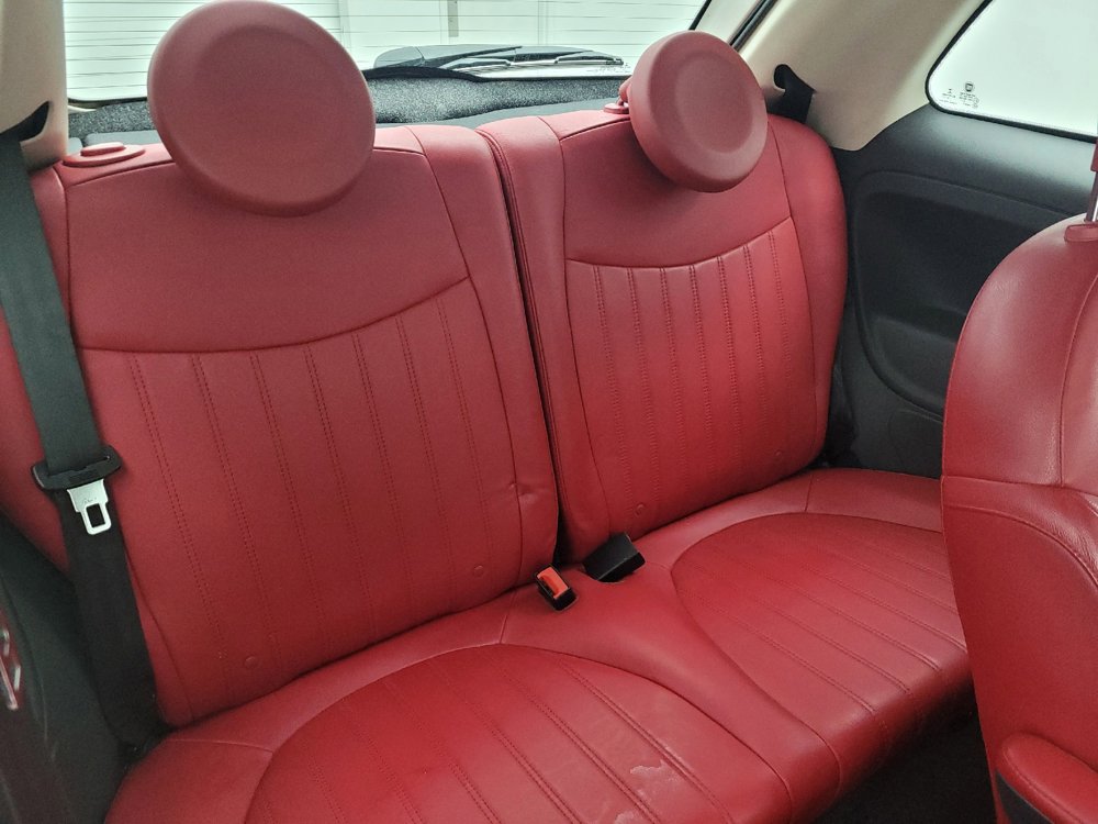 Used 2017 FIAT 500 Lounge FWD image 19