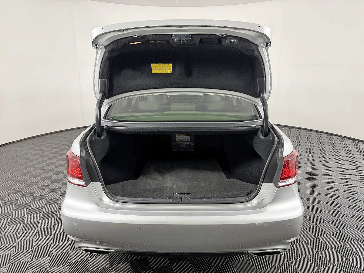 Used 2014 Lexus LS 460 w/ Comfort Package RWD image 13