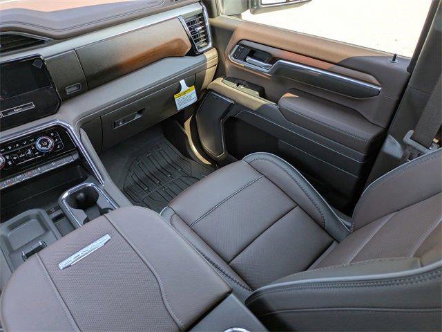 New 2025 GMC Sierra 2500 Denali w/ Denali Reserve Package image 21