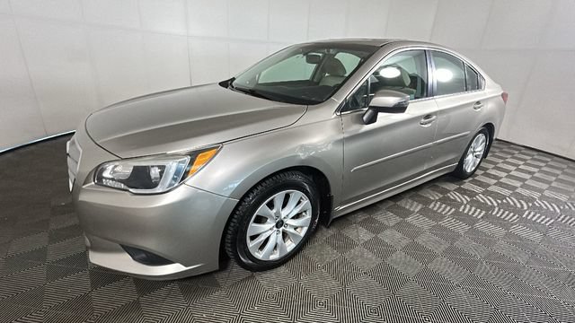 Used 2016 Subaru Legacy 2.5i Premium AWD/4WD image 6