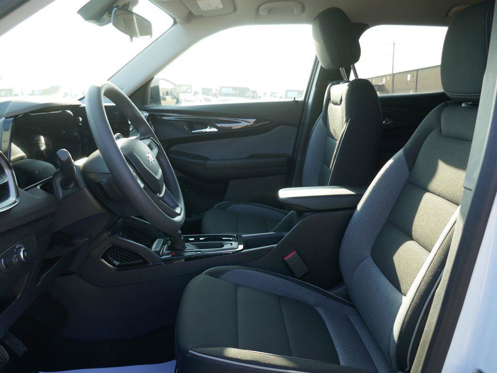 New 2026 Chevrolet TrailBlazer LS w/ LS Convenience Package FWD image 14