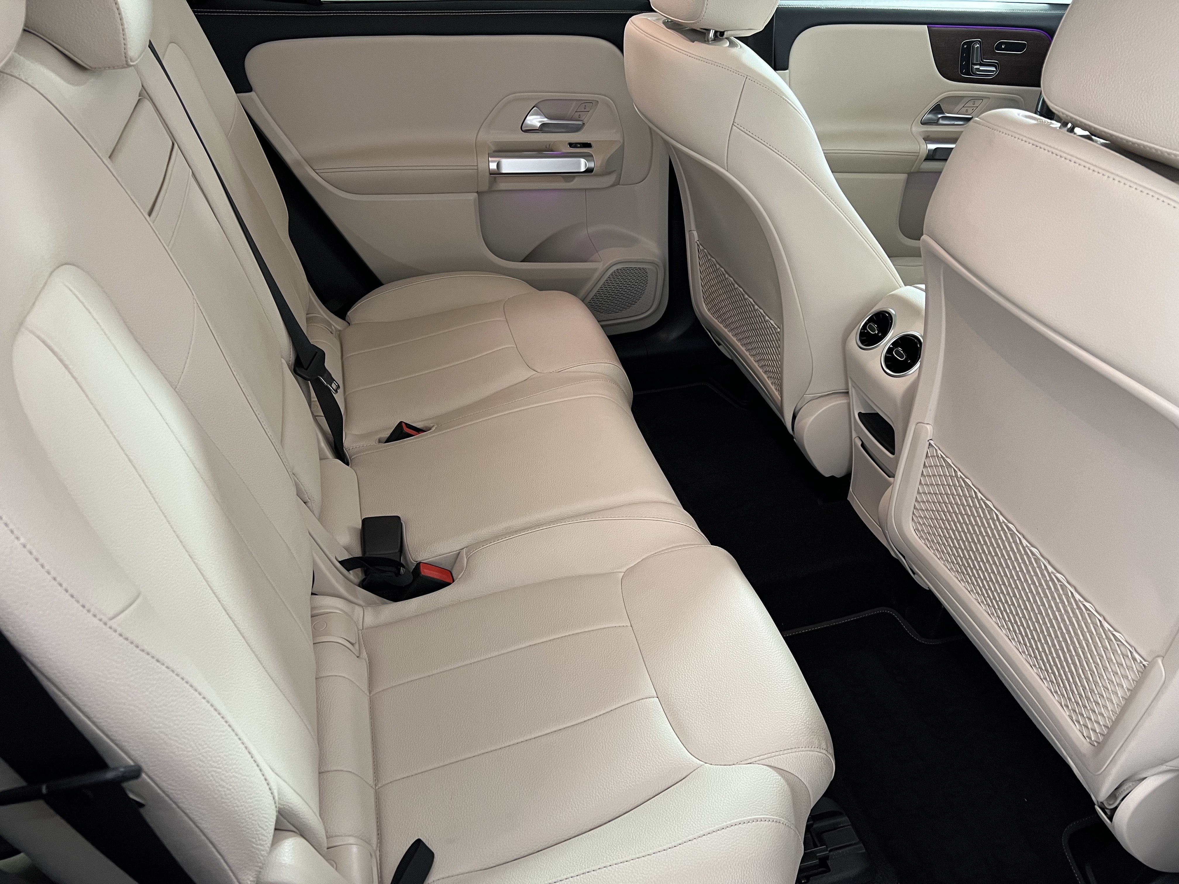 Certified 2023 Mercedes-Benz GLB 250 4MATIC image 26