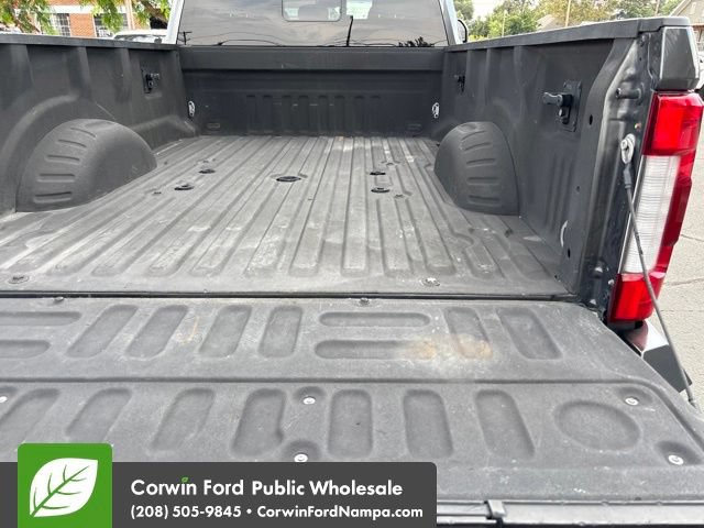 Used 2017 Ford F450 Platinum w/ Platinum Ultimate Package AWD/4WD image 31