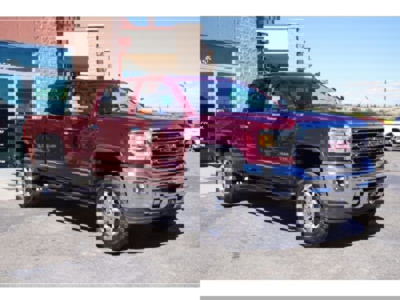 Used 2016 GMC Sierra 2500 SLT w/ Duramax Plus Package image 4