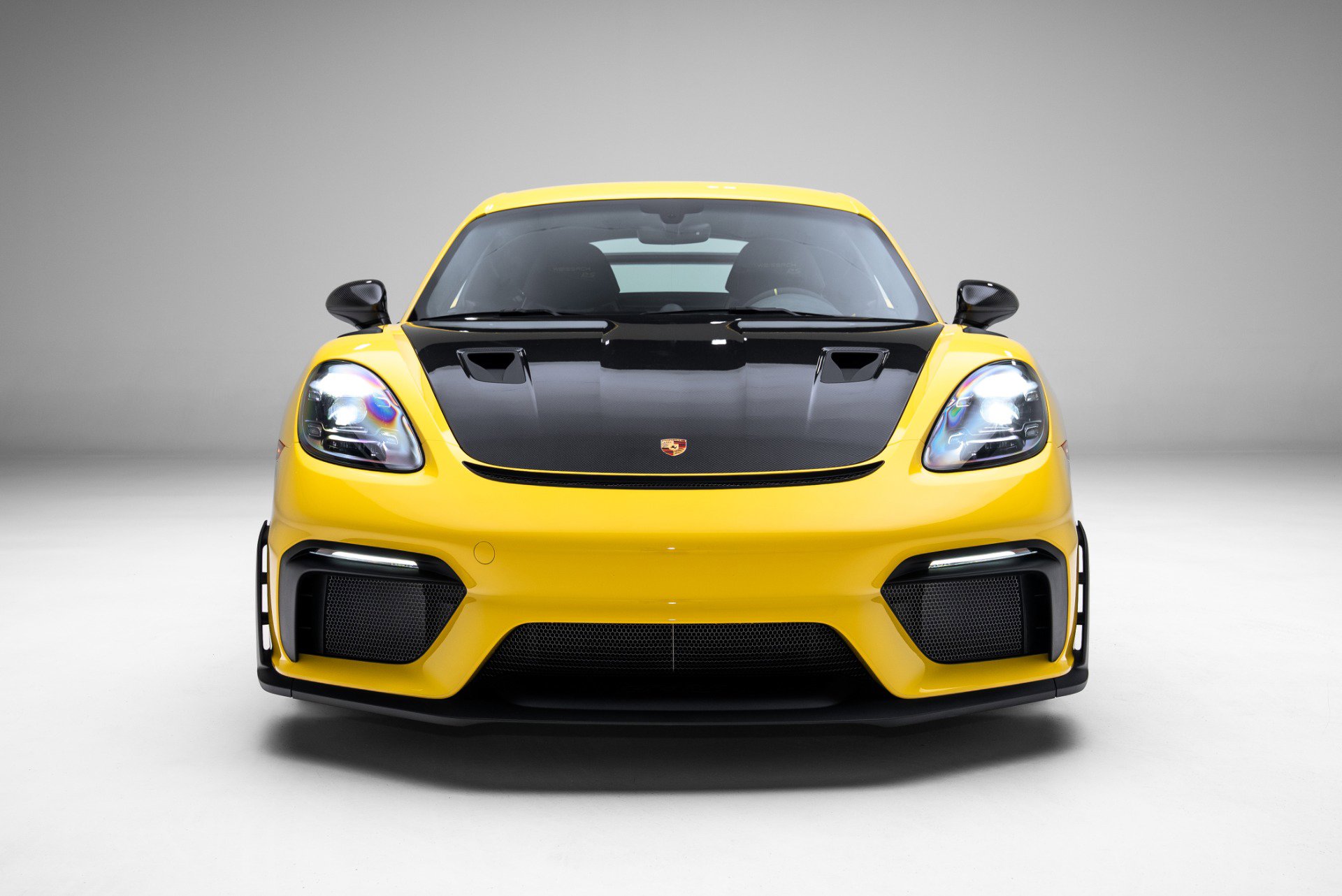 Used 2024 Porsche 718 Cayman GT4 RS RWD image 3