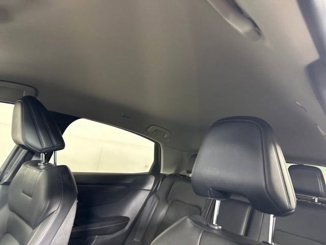 Used 2024 Nissan Ariya AWD image 12