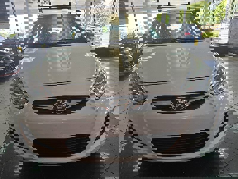 Used 2013 Hyundai Accent GS image 2