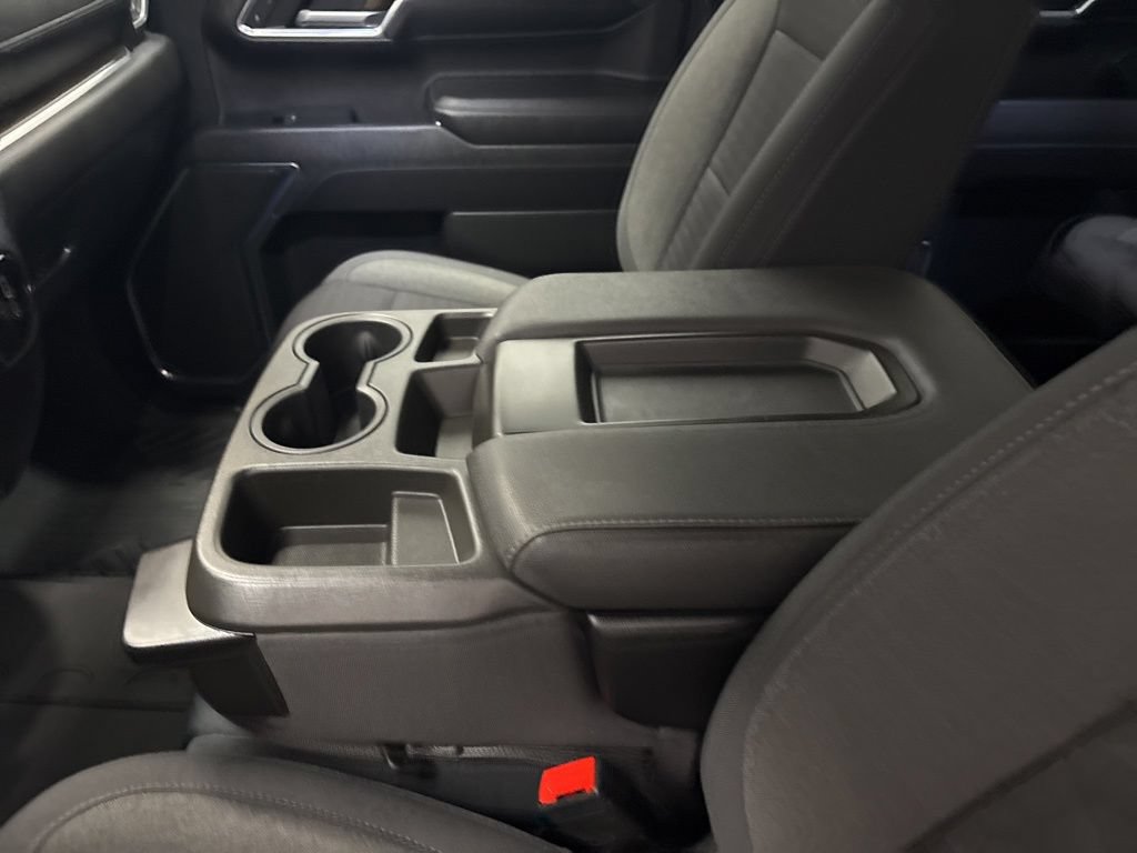 Used 2023 Chevrolet Silverado 1500 LT AWD/4WD image 17