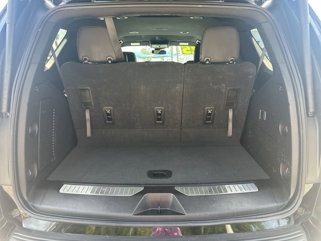 Used 2025 Chevrolet Tahoe Z71 AWD/4WD image 22