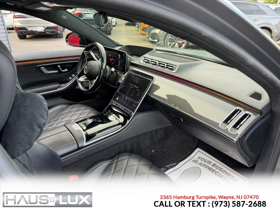 Used 2022 Mercedes-Benz S 580 4MATIC Sedan image 3