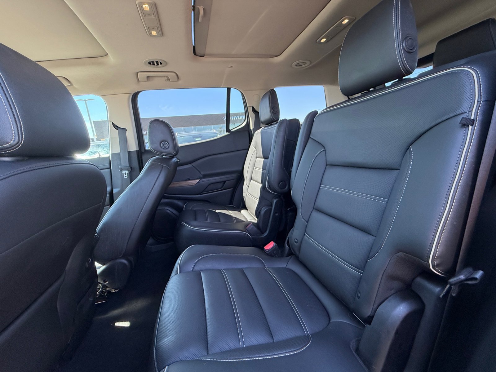 Used 2019 GMC Acadia Denali w/ Technology Package image 17