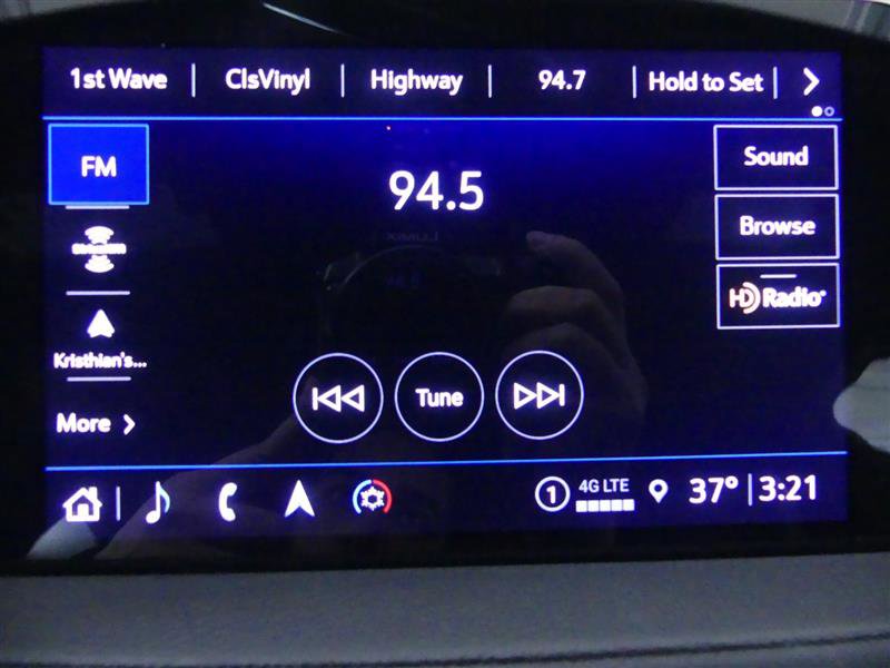 Used 2023 Cadillac XT4 Premium Luxury w/ Driver Assist Package image 10