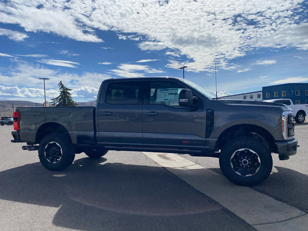 New 2026 Ford F250 4x4 Crew Cab Super Duty image 21