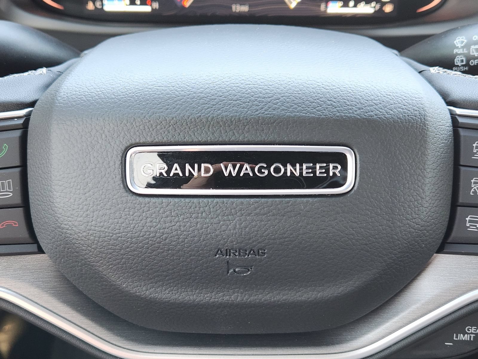 New 2026 Jeep Grand Wagoneer Limited AWD/4WD image 36