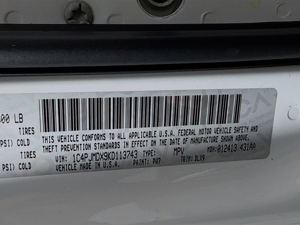 Used 2019 Jeep Cherokee Limited image 38