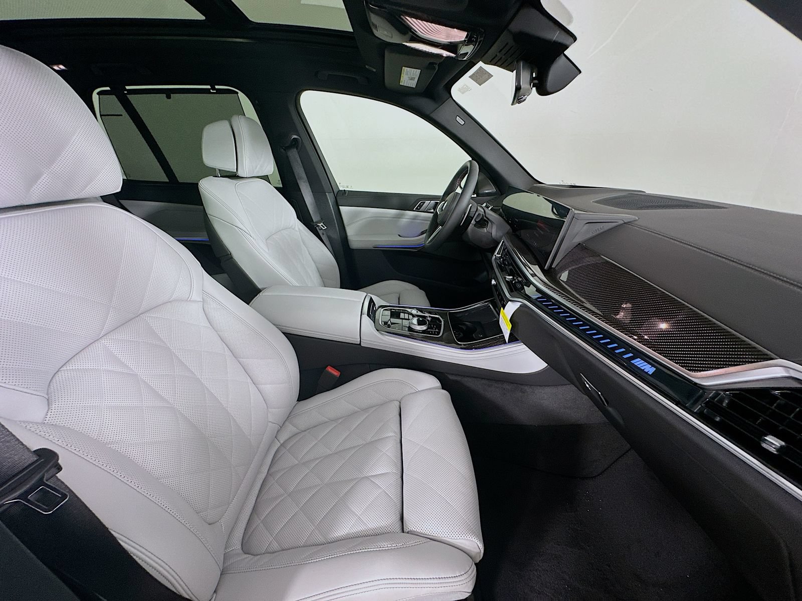 New 2026 BMW X5 M60i AWD/4WD image 46