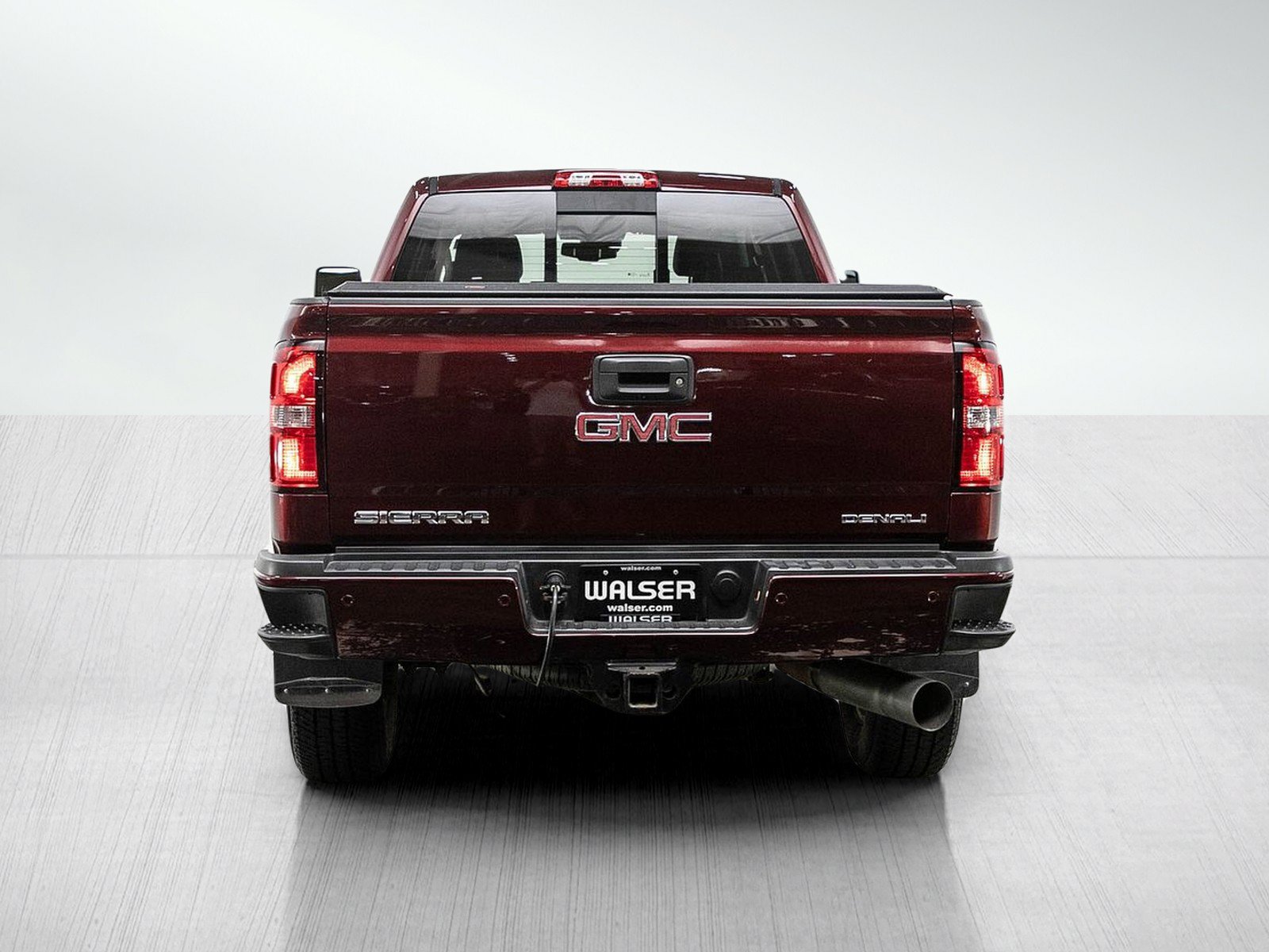 Used 2017 GMC Sierra 3500 Denali w/ Duramax Plus Package AWD/4WD image 4