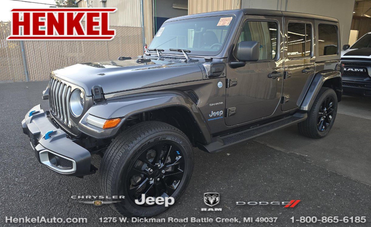 Used 2023 Jeep Wrangler Unlimited Sahara w/ Cold Weather Group