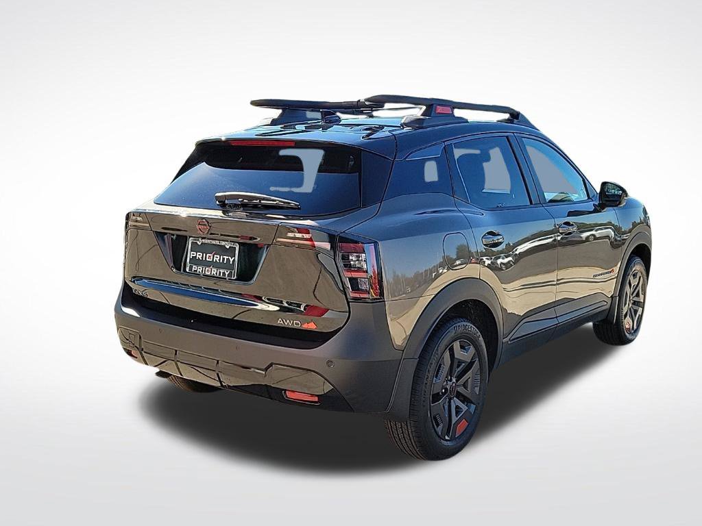New 2027 Nissan Kicks SV AWD/4WD image 4