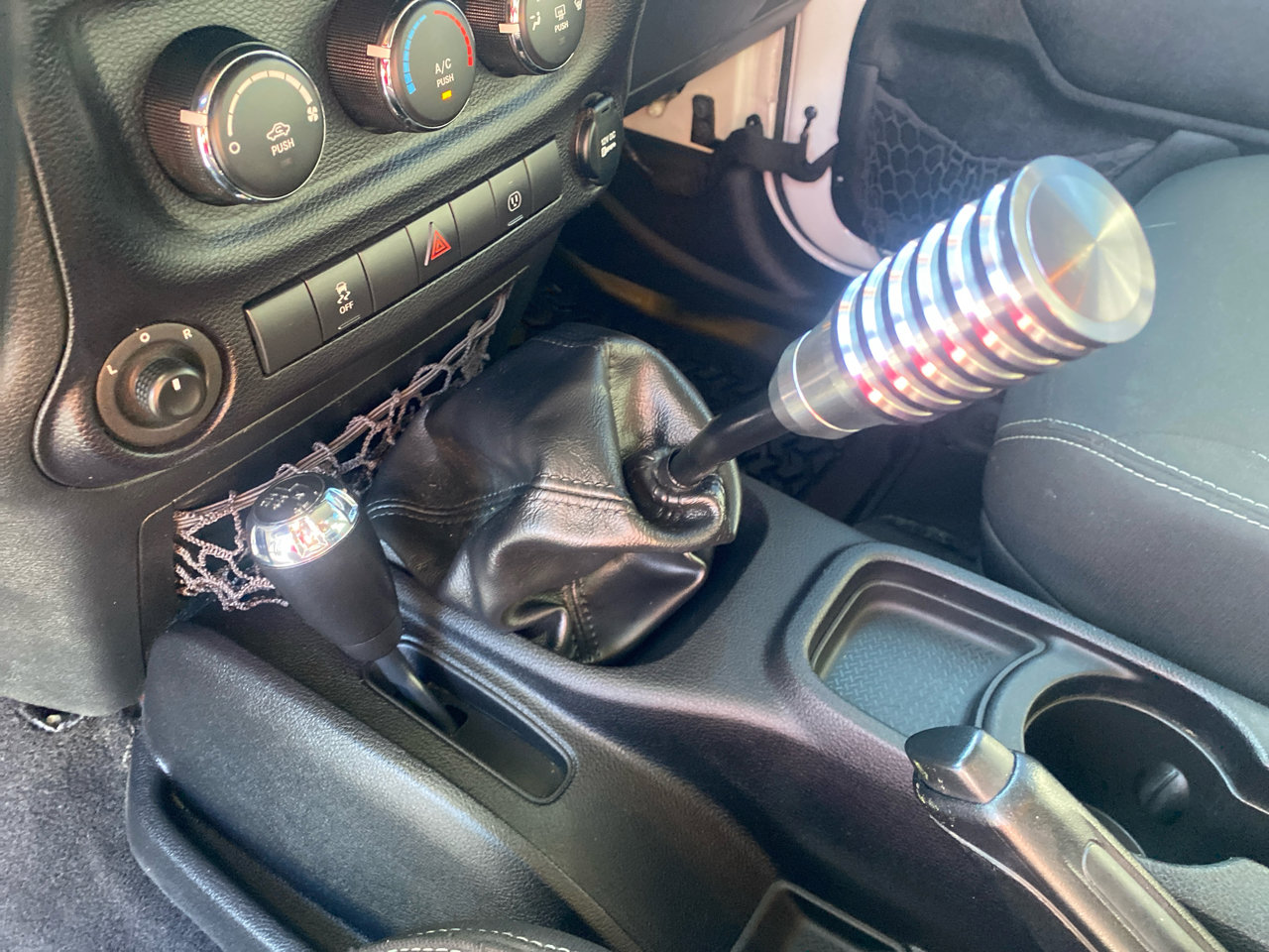 Used 2015 Jeep Wrangler Unlimited Sahara w/ Dual Top Group image 16