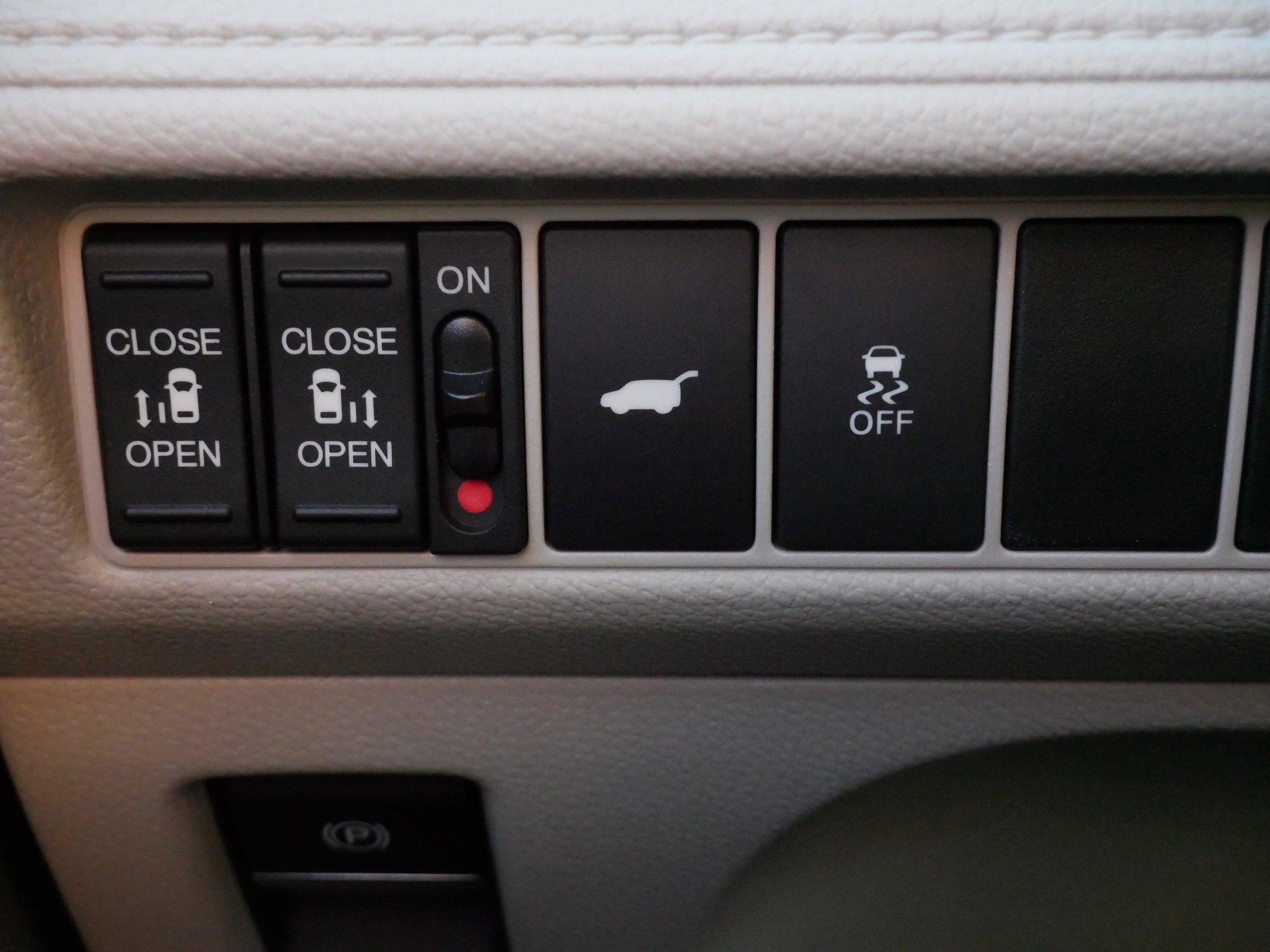 Certified 2026 Honda Odyssey EX-L image 26