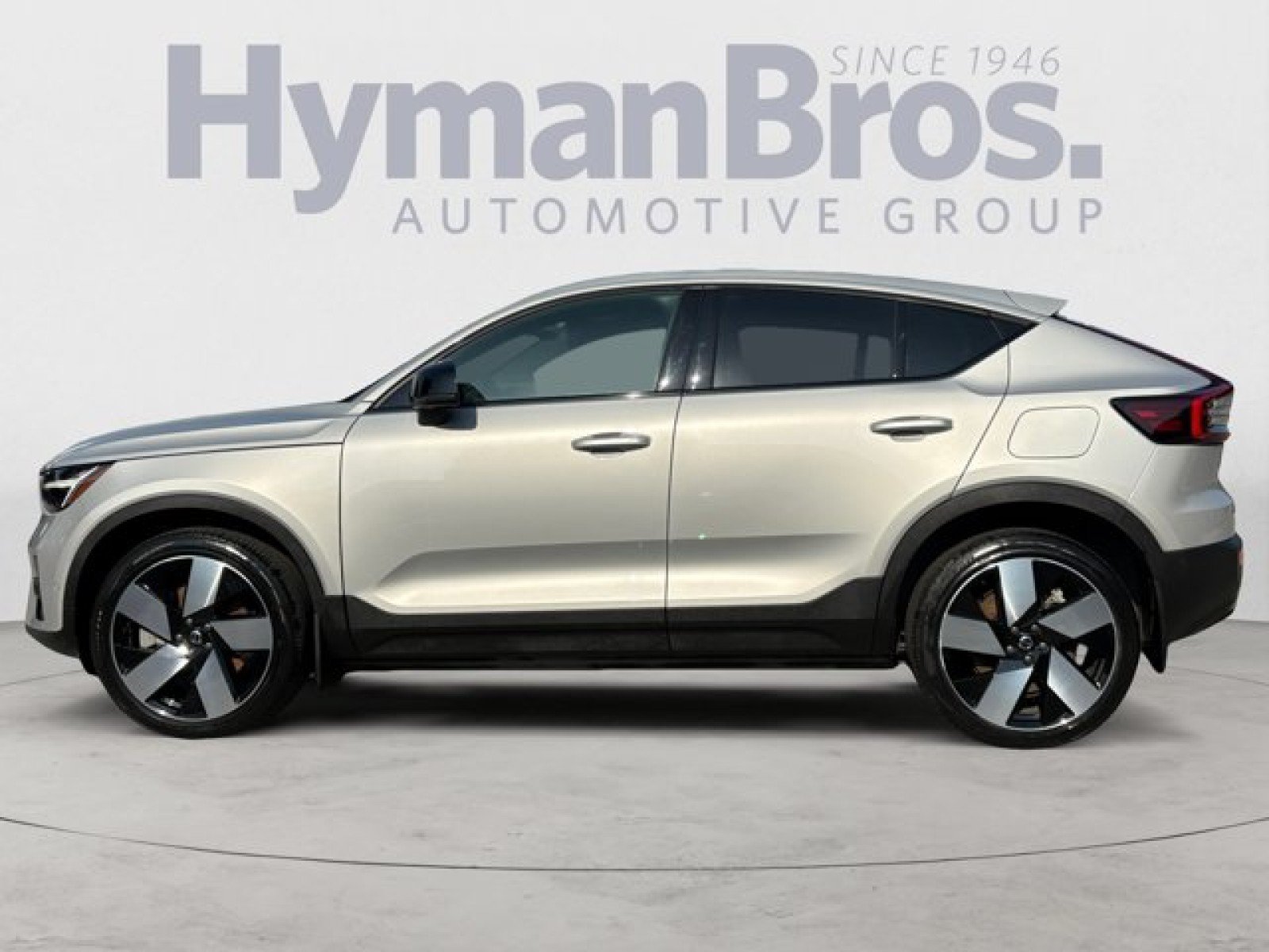 Used 2024 Volvo C40 P8 Recharge Ultimate w/ Protection Package Premier AWD/4WD image 6