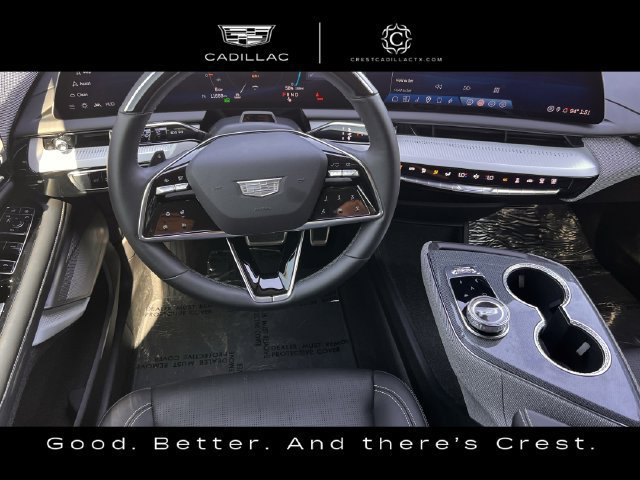 Certified 2025 Cadillac Optiq Luxury 2 AWD/4WD image 15