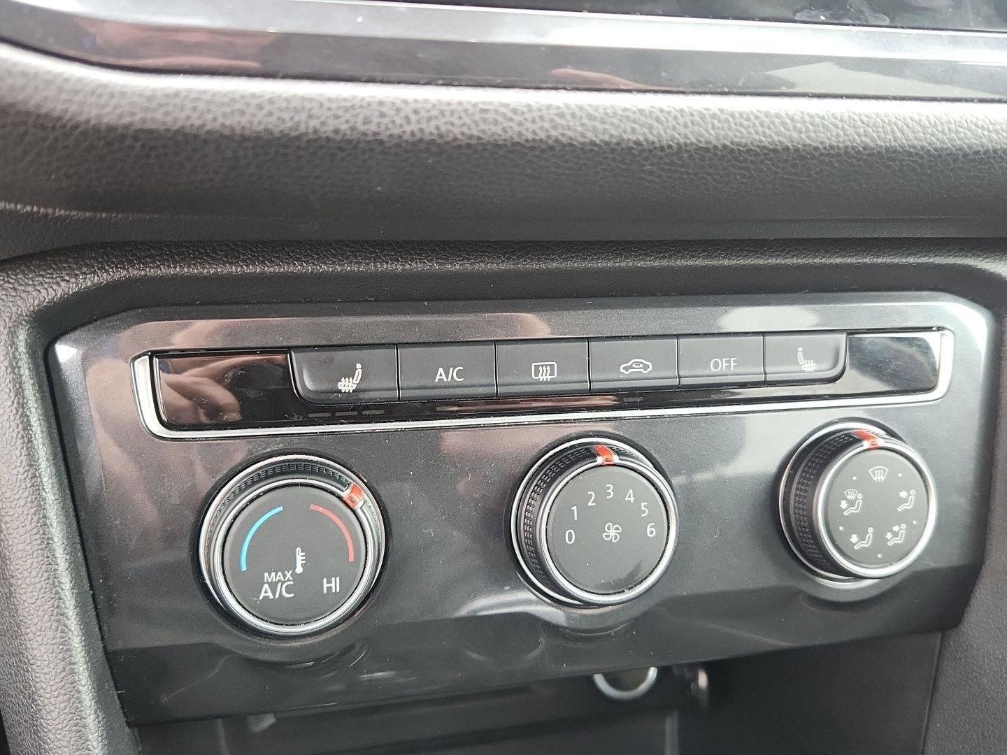 Used 2024 Volkswagen Tiguan S image 16