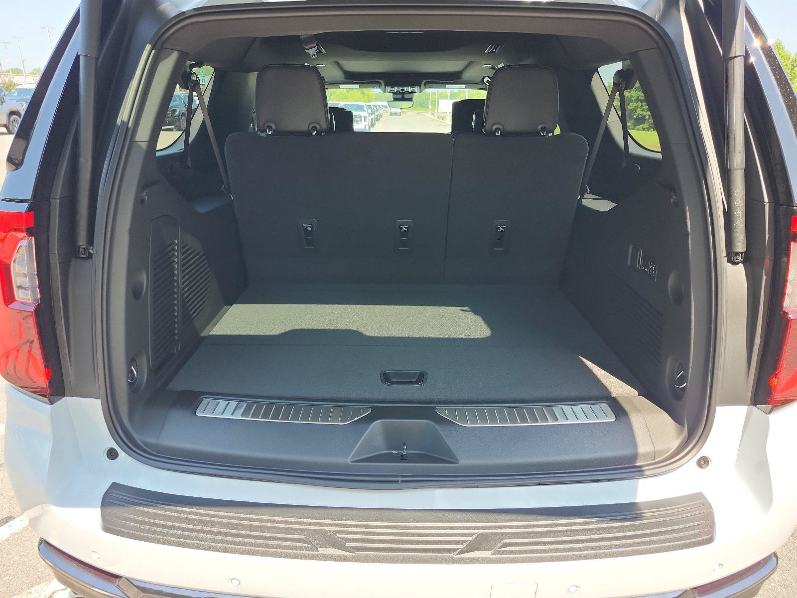 New 2026 GMC Yukon XL Denali Ultimate AWD/4WD image 10