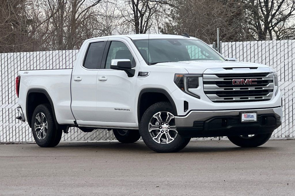 New 2026 GMC Sierra 1500 SLE w/ X31 Off-Road Package image 2
