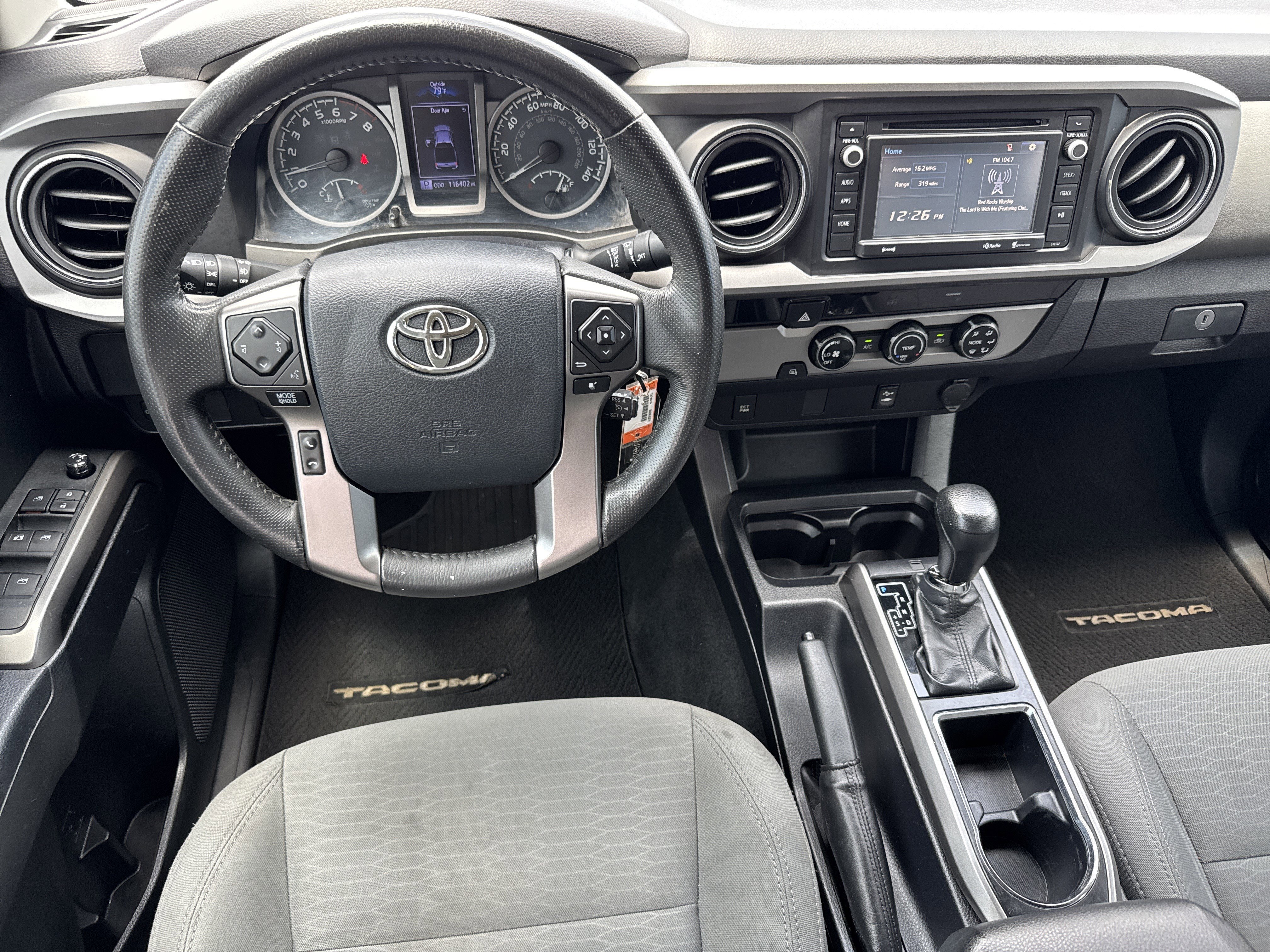 Used 2017 Toyota Tacoma SR5 w/ Tow Package RWD image 17