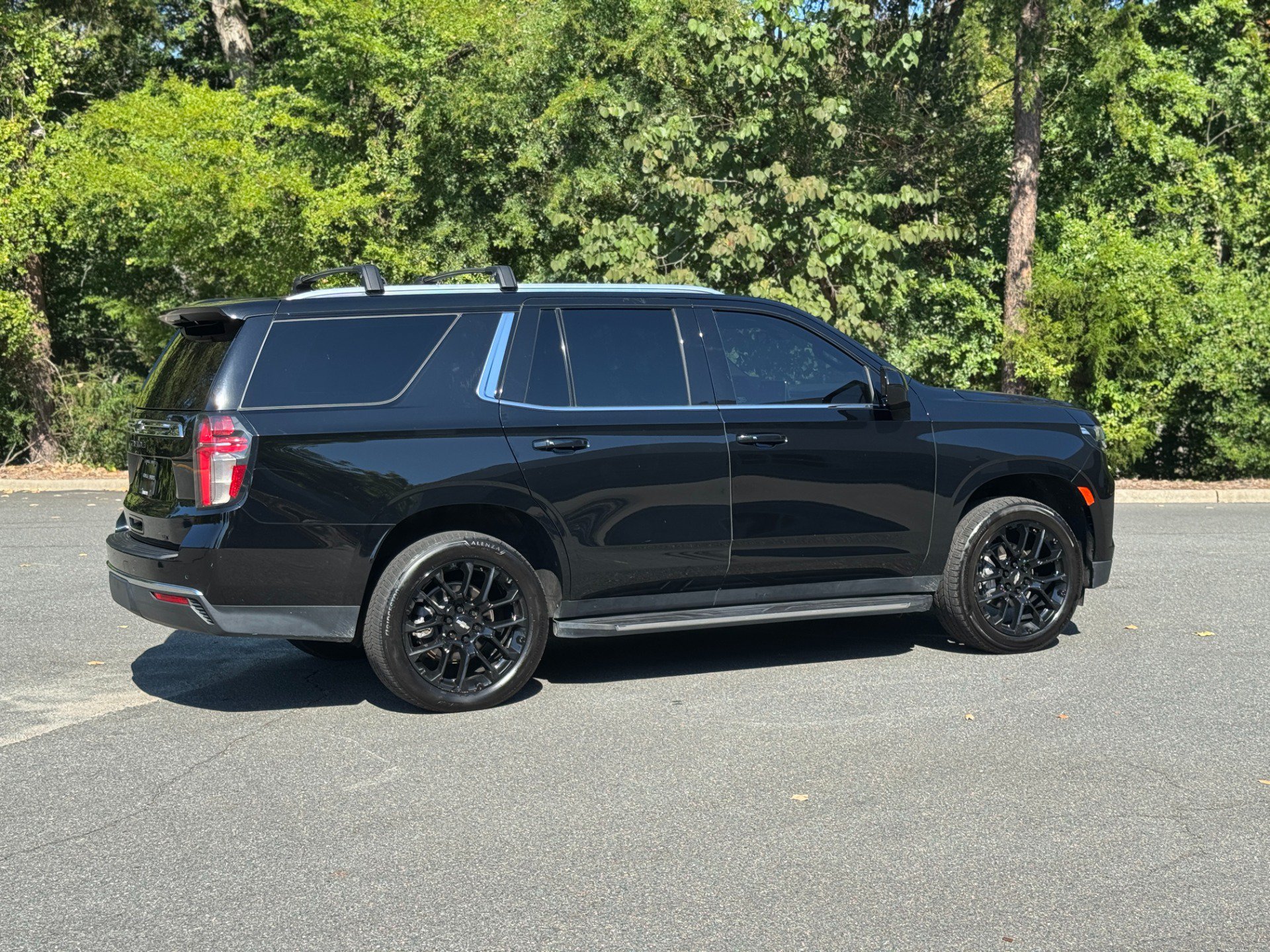 Used 2022 Chevrolet Tahoe LT AWD/4WD image 13