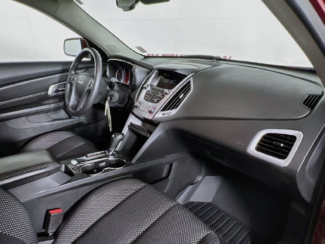 Used 2016 GMC Terrain SLE FWD image 34