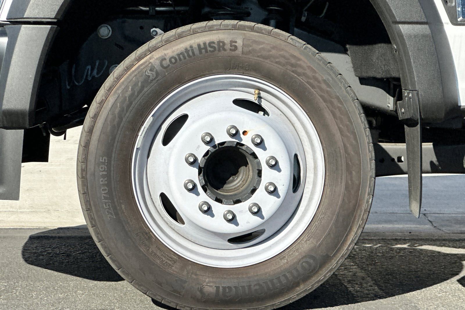 Used 2024 Ford F450 XL image 22