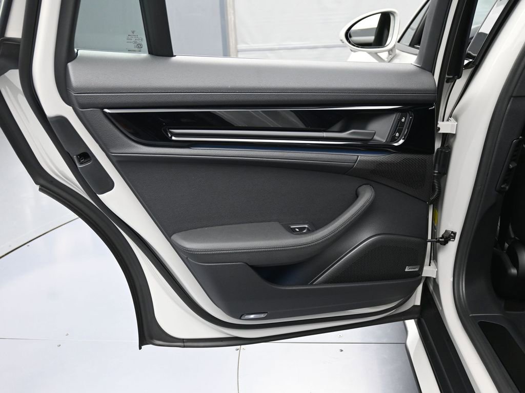 New 2026 Porsche Panamera 4 image 22
