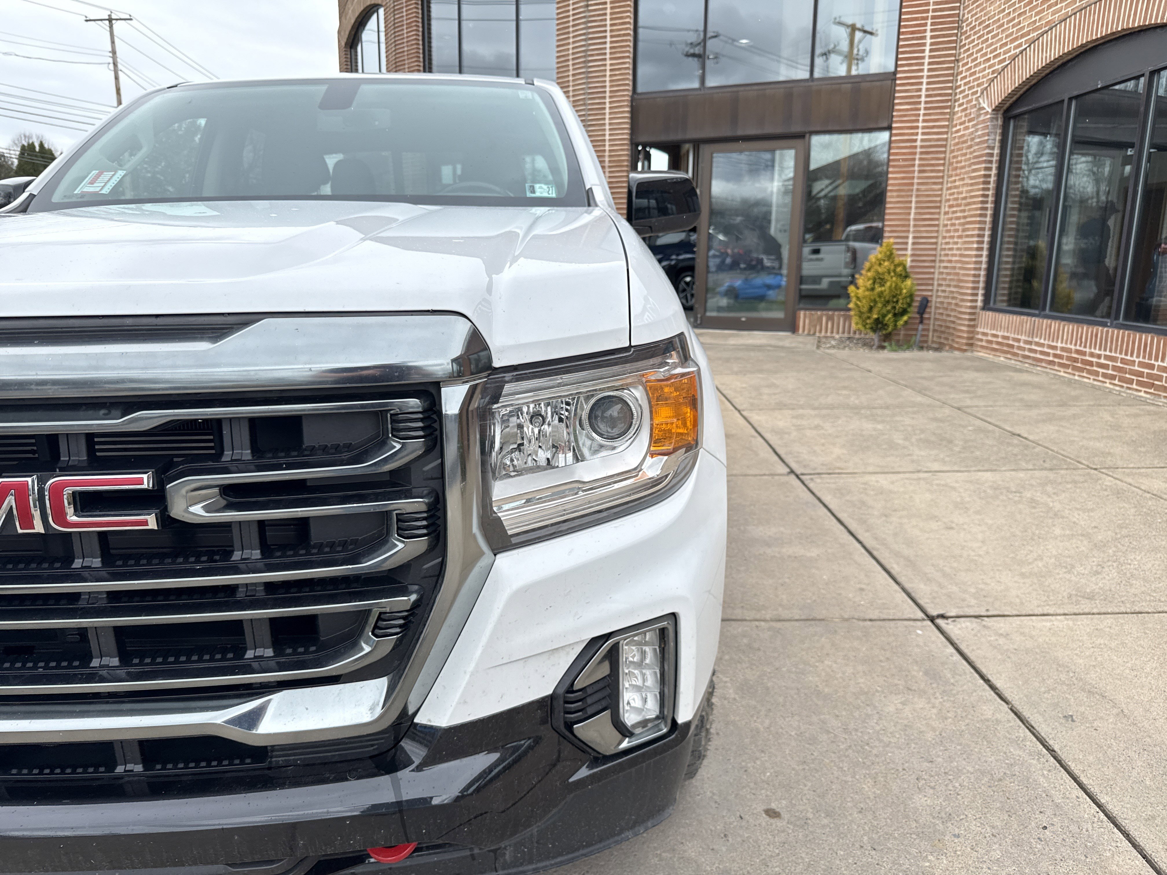 Used 2021 GMC Canyon AT4 w/ Trailering Package image 8