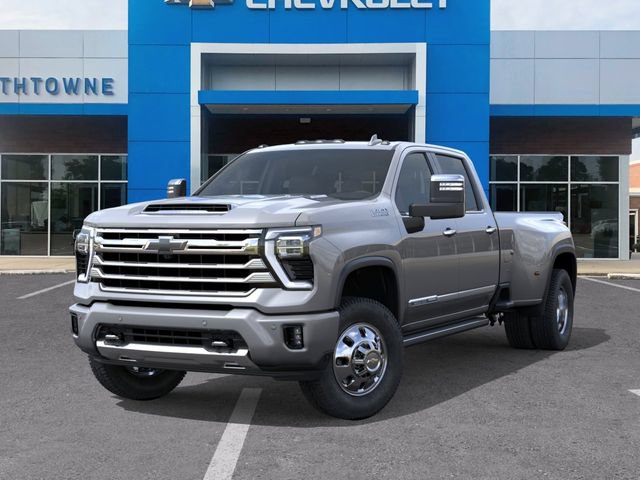 New 2026 Chevrolet Silverado 3500 High Country w/ Technology Package AWD/4WD image 6